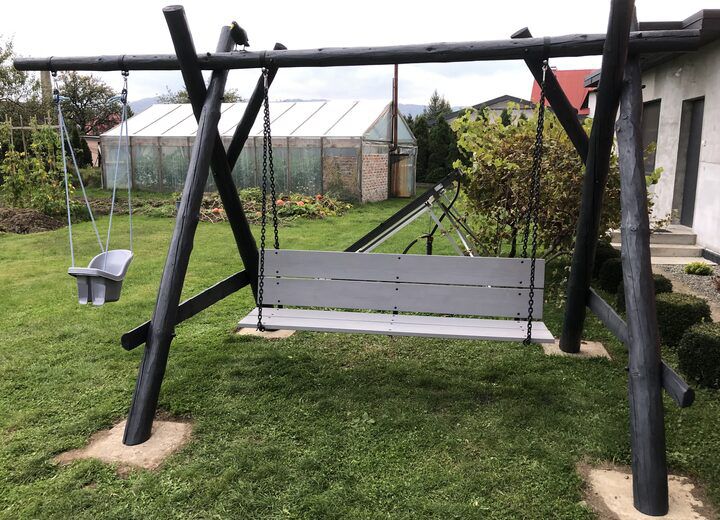 Garden swing
