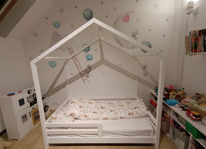 House bed